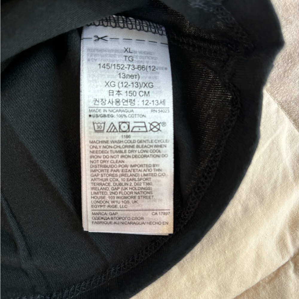 Set of 2 NWOT Gap Kids XL Tees - Picture 2 of 5